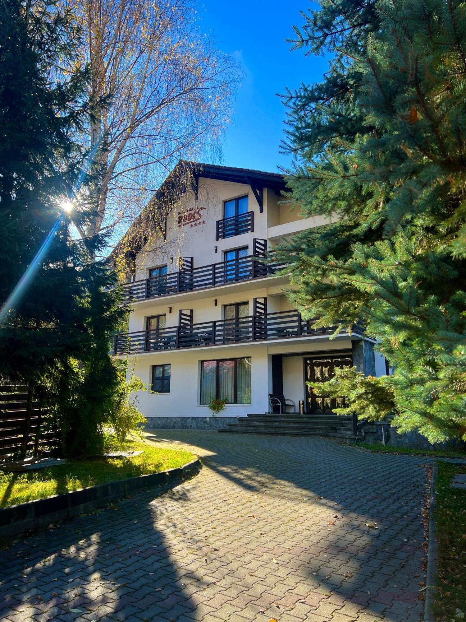 Pensiunea Rodis Moeciu De Sus Bagian luar foto